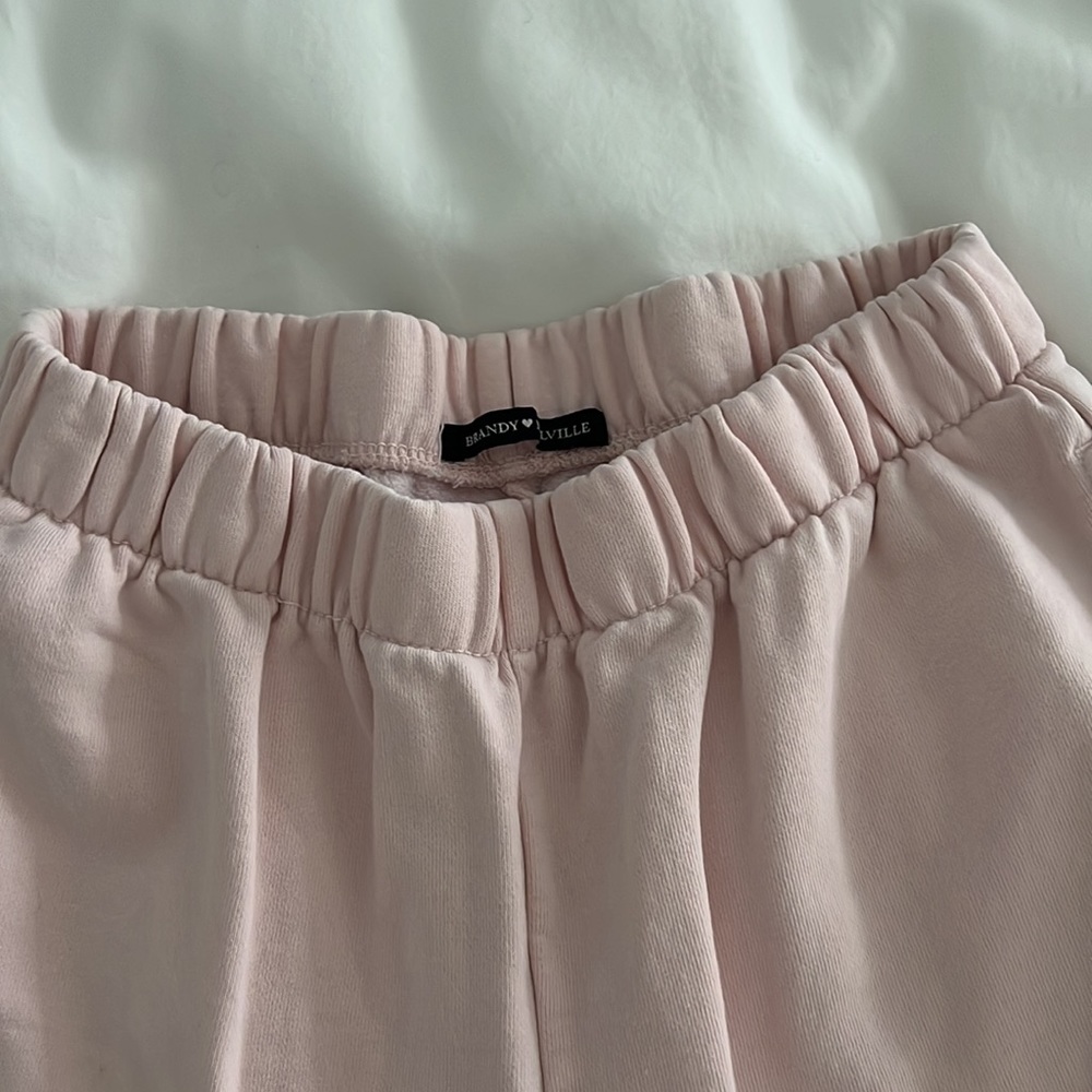 Brandy Melville Rosa sweatpants
